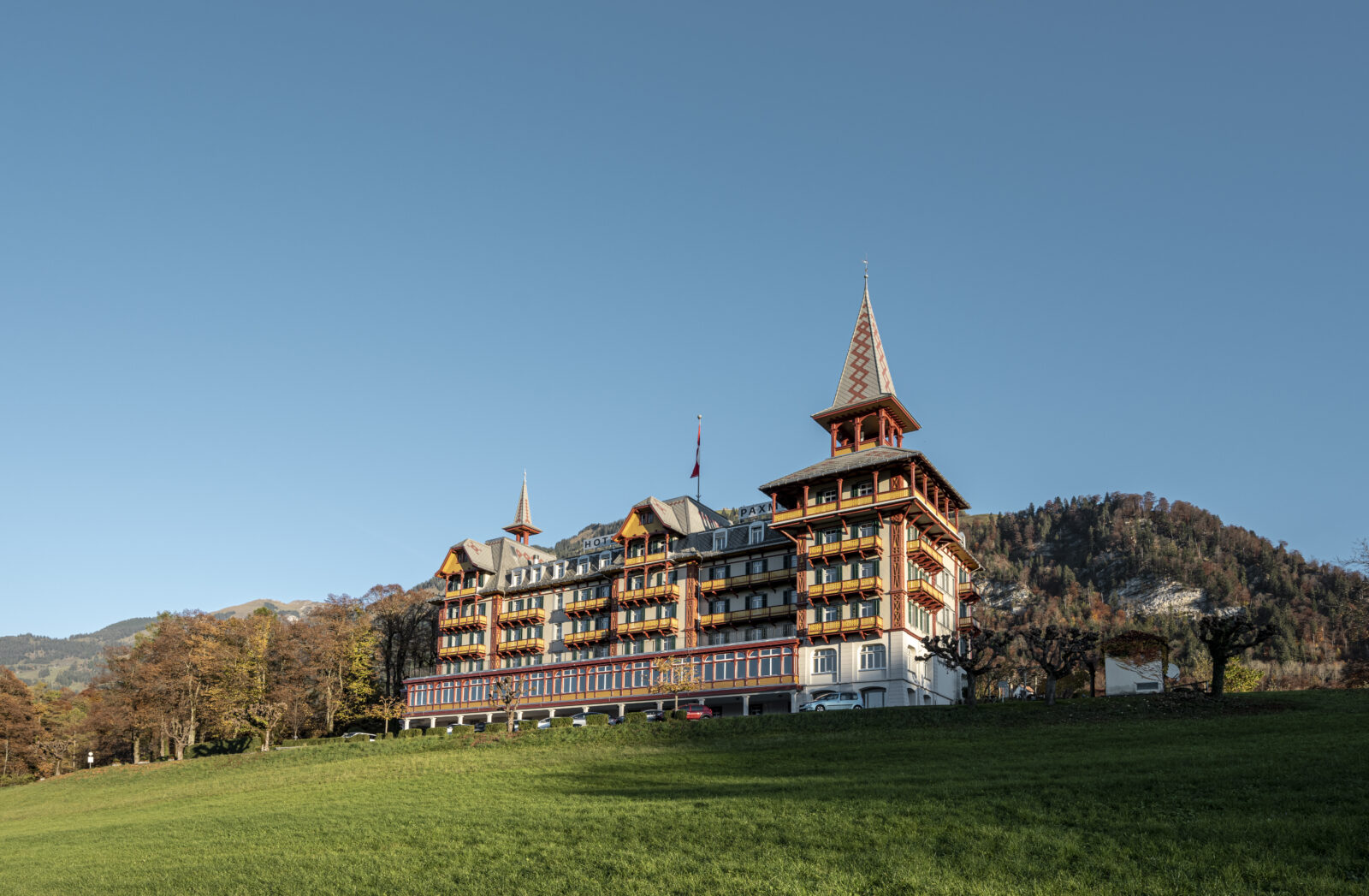 Zauberhafter Urlaub: Jugendstil-Hotel Paxmontana